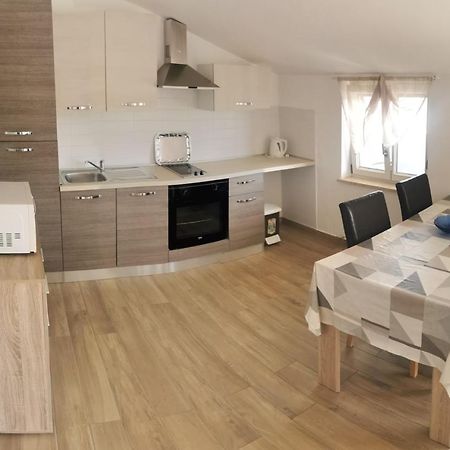Apartments Slisko Poreč Exteriör bild