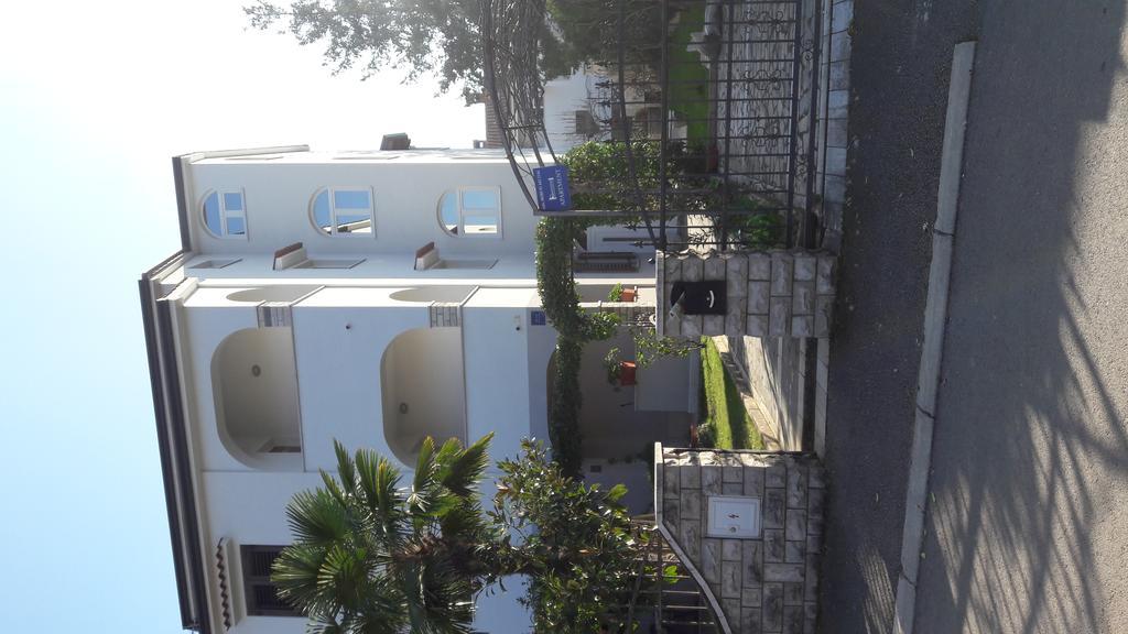 Apartments Slisko Poreč Exteriör bild
